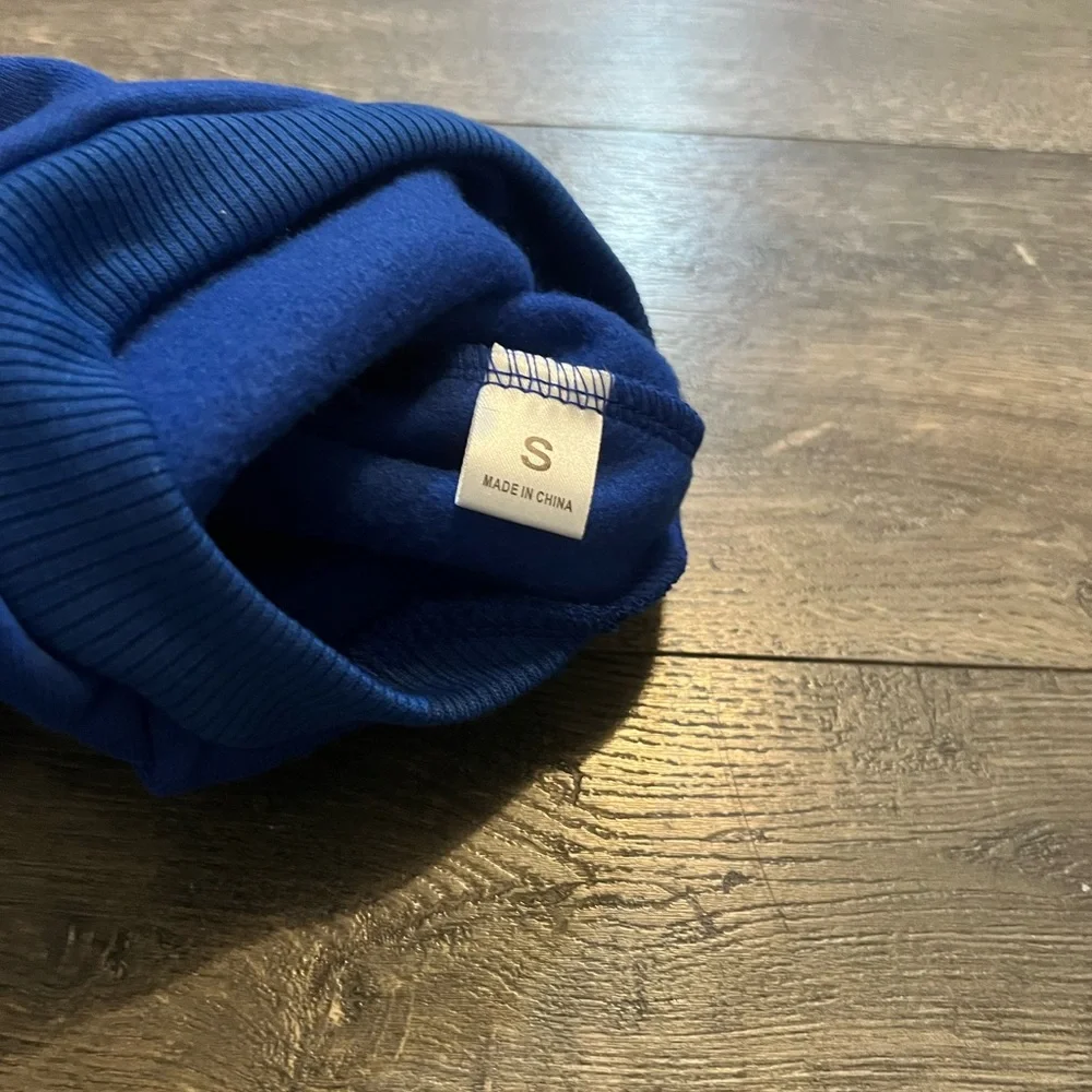 Dog Hoodie/Sweatshirt SZ SM‎ NEW